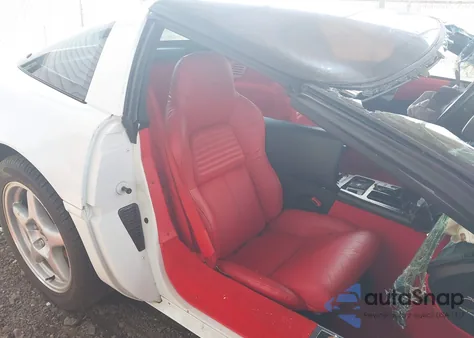 1996 Chevrolet Corvette z USA, uszkodzony, nr VIN 1G1YY22P8T5102860